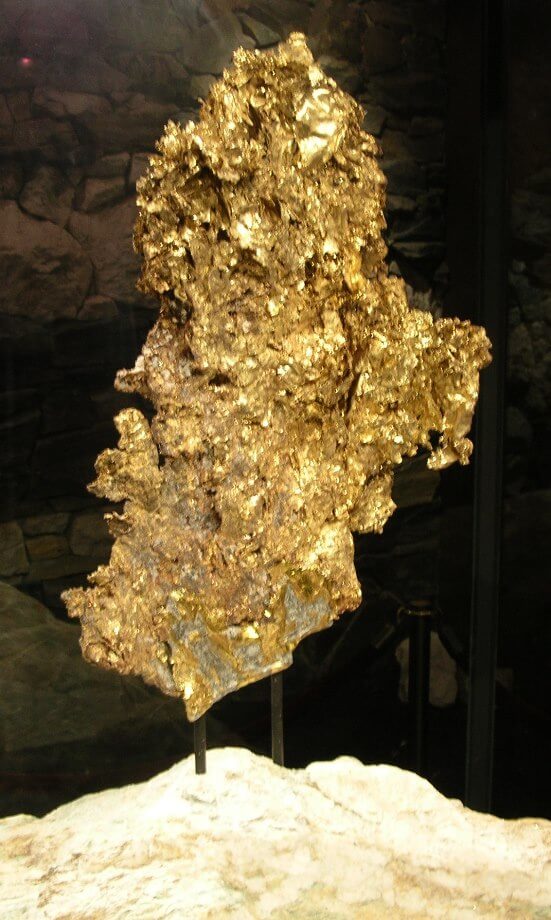 5 Largest Gold Nuggets Not Melted & 1 Found by Metal Detector